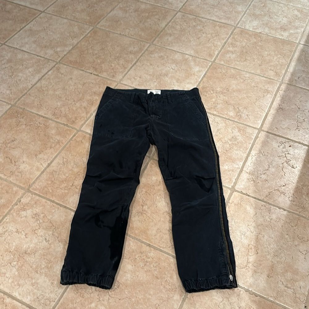 Nili Lotan woman's black cargo pants cuffed at the bottom - Picture 2 of 14